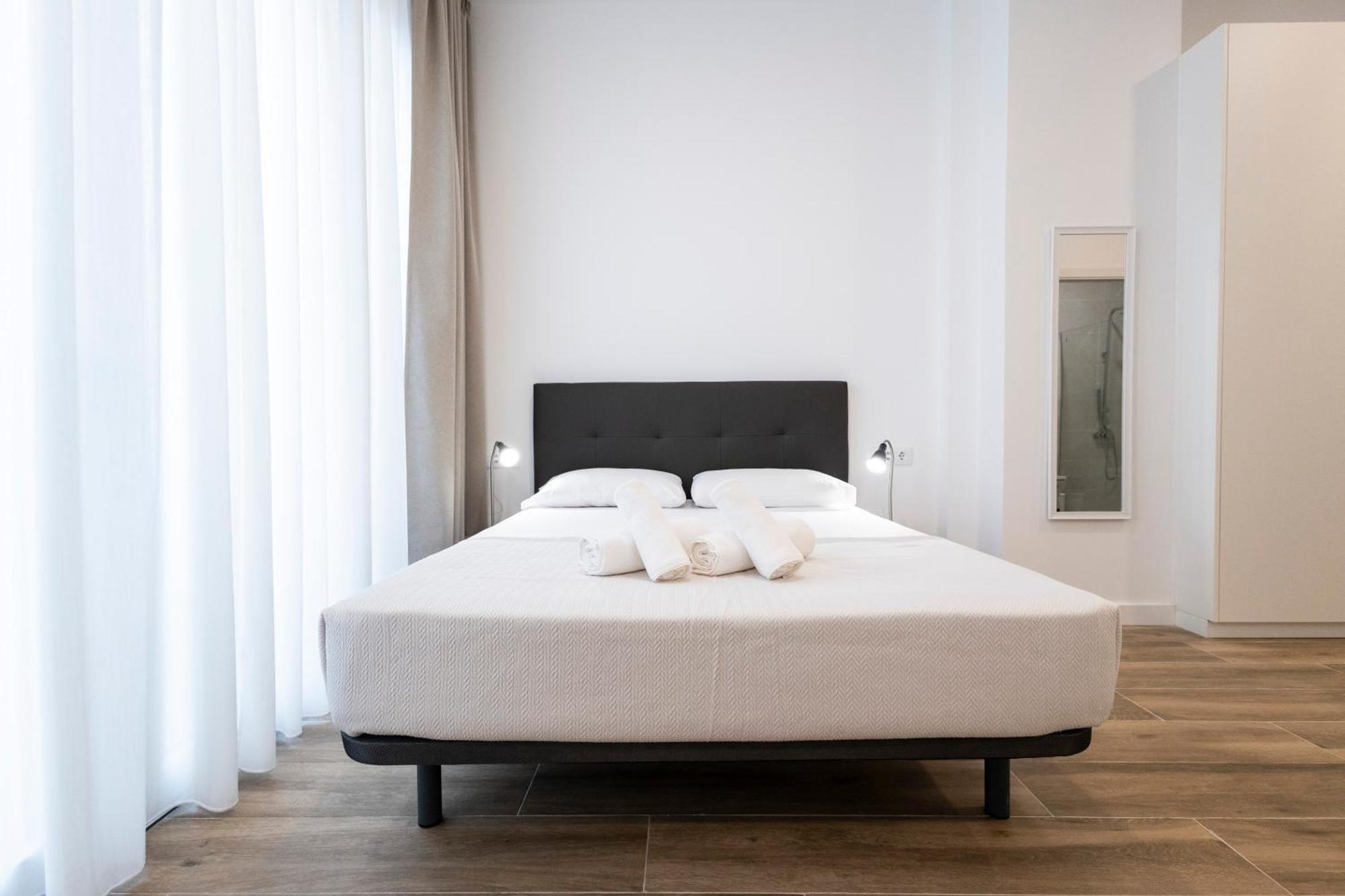 La Casa De La Pintora By Concept Flats Apartman Valencia Kültér fotó